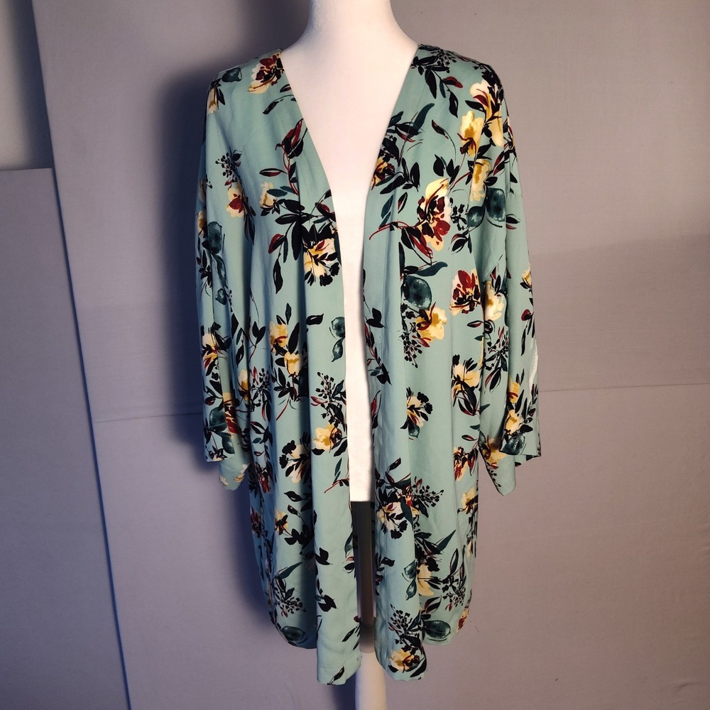 Evri Womens 1X Kimono Cardigan Mint Green Floral Open Front Layering Top